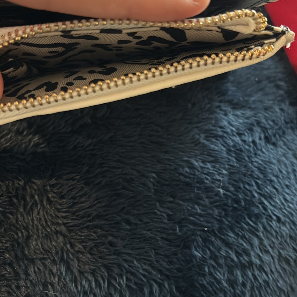 Jessica Simpson Wallet - Picture 6 of 7